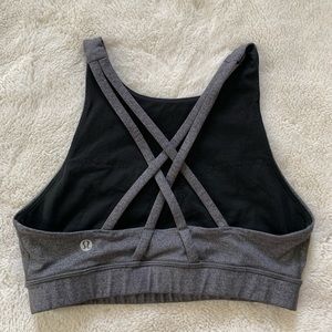 Lululemon size 6 sports bra